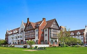 Montauk Manor